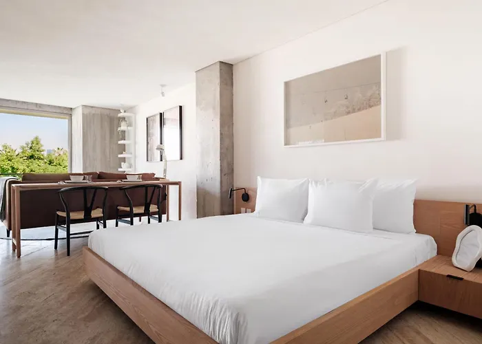 Par 606 Apartment