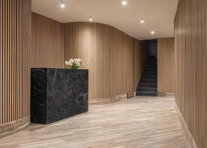 Par 606 Apartment *